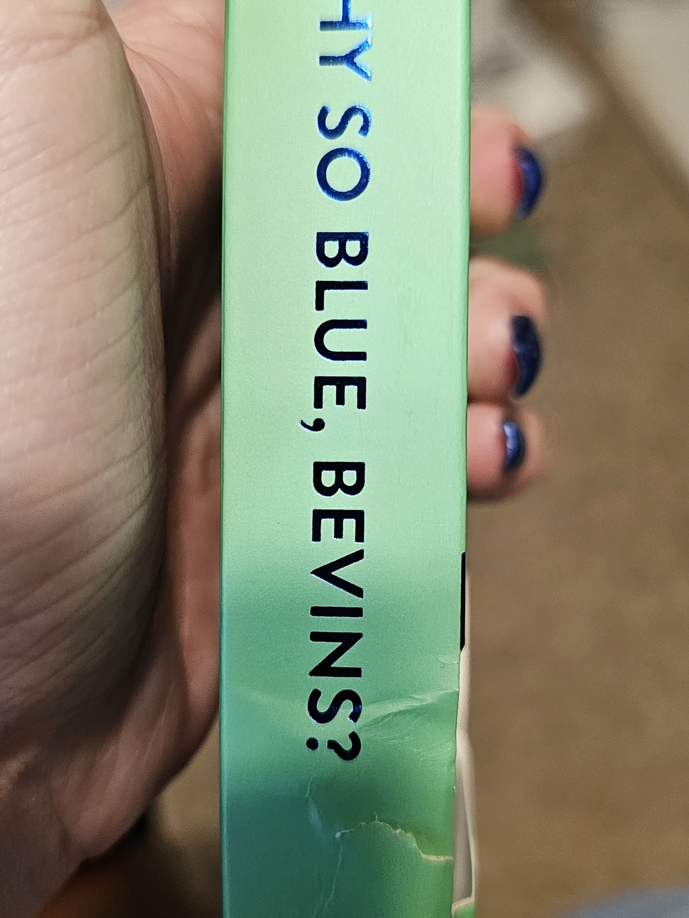 Nail Dashes Color Changing Press-On Nails in Teal Blue - Picture 3 of 3